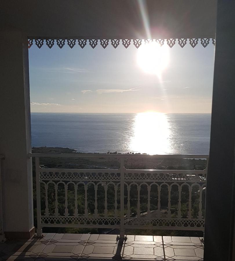 Au Soleil Villa Le Portail Bagian luar foto